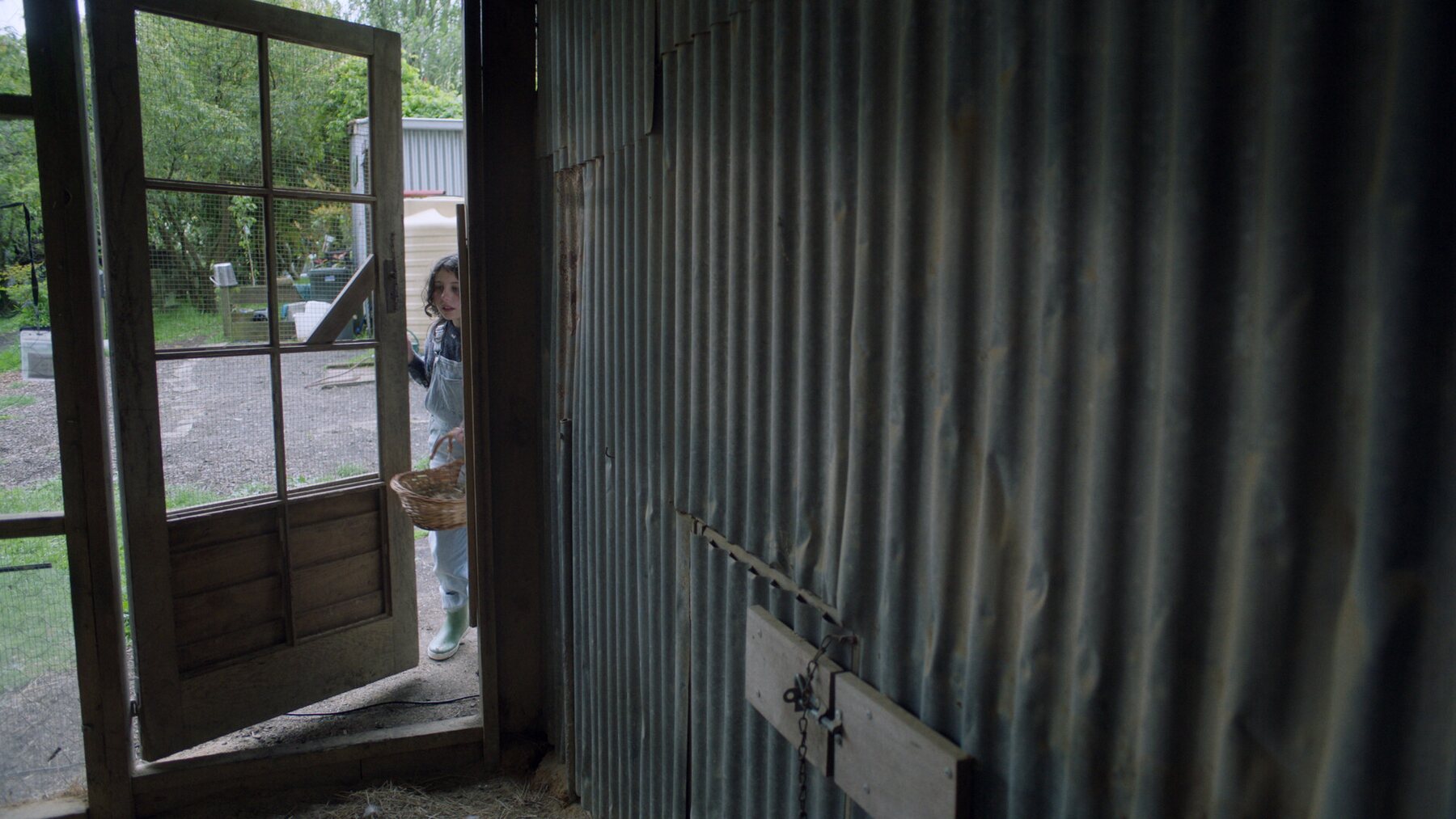 Still from Runt